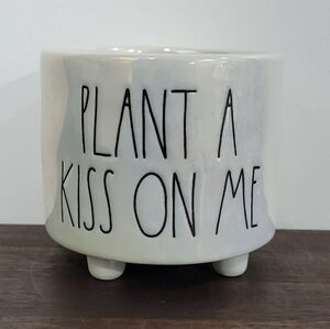 Rae Dunn Plant A Kiss On Me Iridescent Planter
